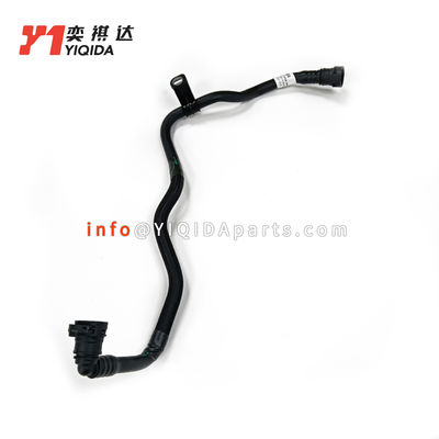 قیمت خوب 31368673 لوله رادیاتور پلاستیکی لوله رادیاتور خودرو ولوو XC60 XC40 آنلاین